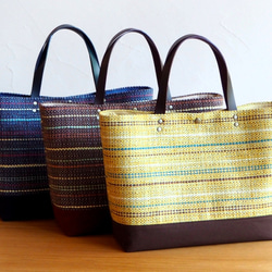 【SALE】秋のミックスカラー手織り布のトートバッグ（ブラウン） 6枚目の画像
