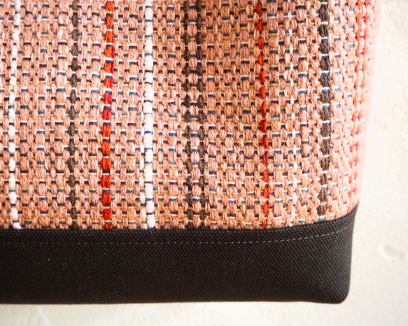 【SALE】秋のミックスカラー手織り布のポシェット（ローズ） 4枚目の画像