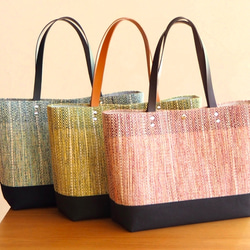春色ツイード調手織り布のトートバッグ（水色） 6枚目の画像