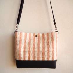 [SALE]春季簡單邊框手工編織布袋（粉紅色） 第2張的照片