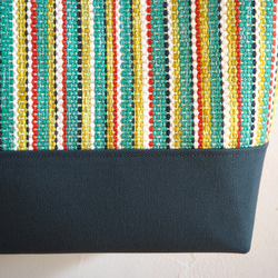 【在庫処分SALE】夏のブライトカラー手織り布のスクエアトート（グリーン） 4枚目の画像