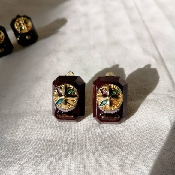 Vintage Earrings ヴィンテージイヤリング＜Burgundy＞ 4枚目の画像