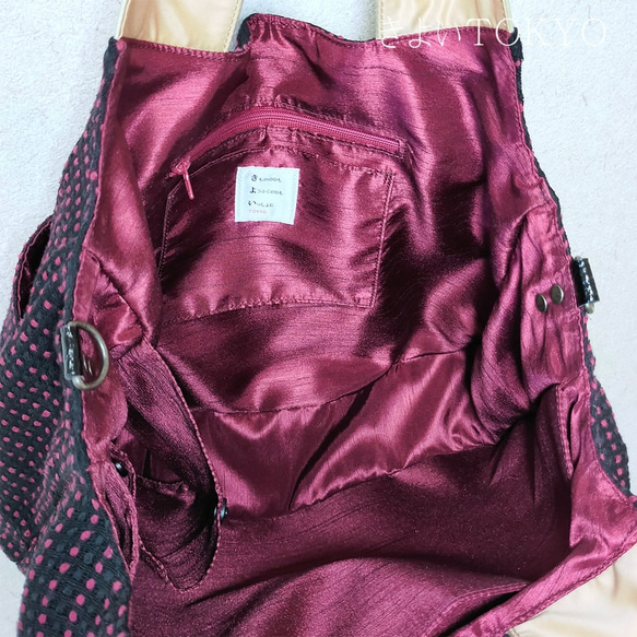 『新色新柄2021』黒地に赤紫のポチポチ♪グラニー風バッグ /着物に合うバッグ 5枚目の画像