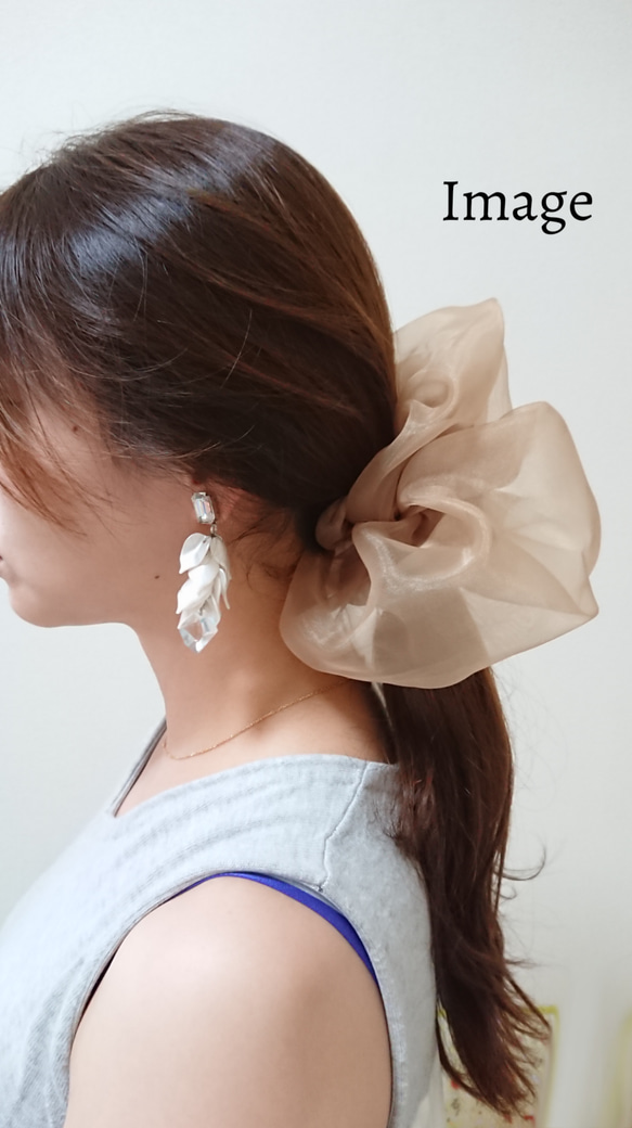 ヘアスタイルにアクセント❁ビックシュシュ❁オーガンジー❁ワインレッド 4枚目の画像