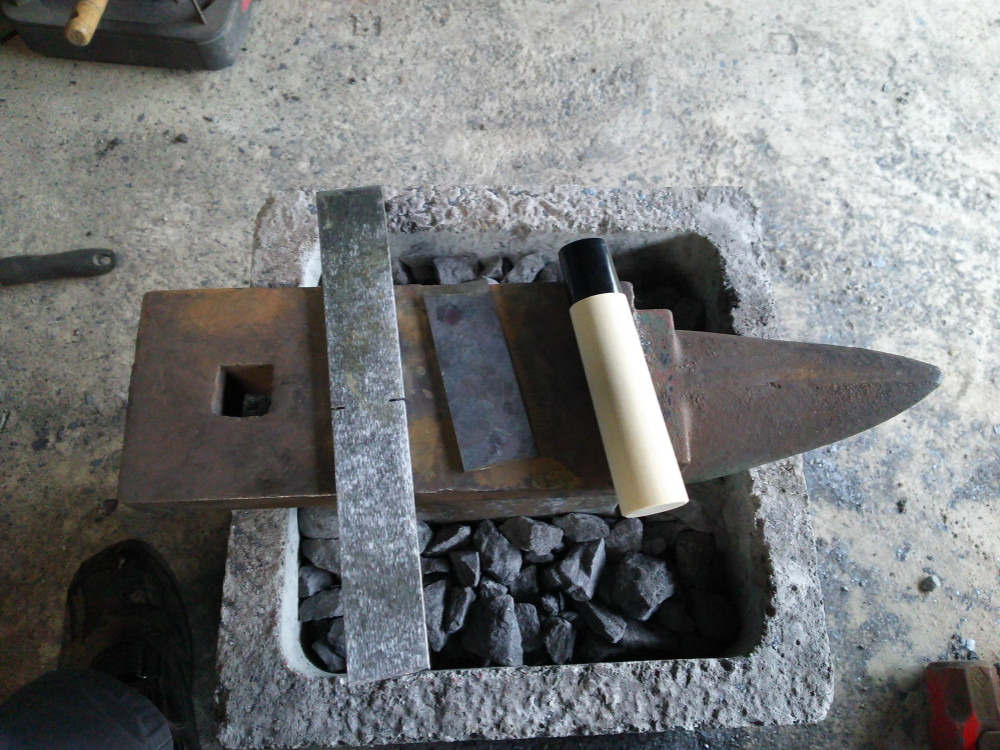 【炭素鋼使用】鍛造ペティナイフ