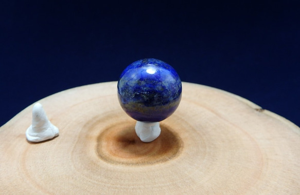 ラピス ラズリ スフィア 球体 天然石  直径19mm LLZSPR-001 5枚目の画像