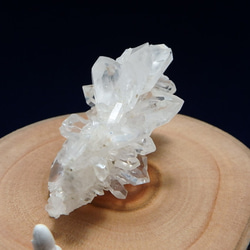 水晶 クラスター  天然石 82x42x36mm  QRZCLT-001 7枚目の画像