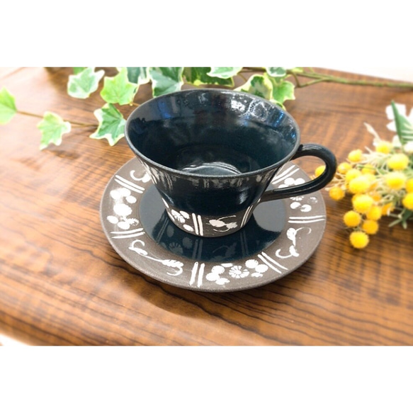 【清水焼】黒三島 コーヒー磁皿 2枚目の画像