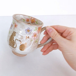 【清水焼】ハートネコ　マグカップ　ピンク 3枚目の画像