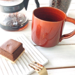 【清水焼】色変わりマグカップ（赤） 3枚目の画像