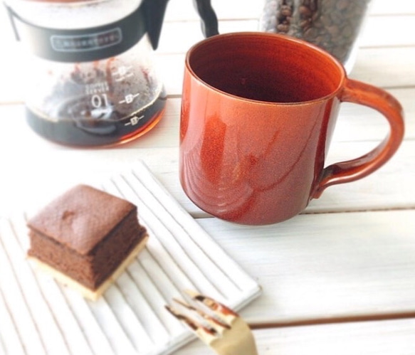 【清水焼】色変わりマグカップ（赤） 3枚目の画像