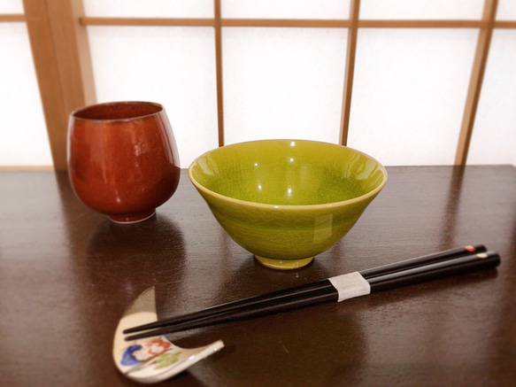 【清水焼】色変わり飯碗（萌黄） 2枚目の画像