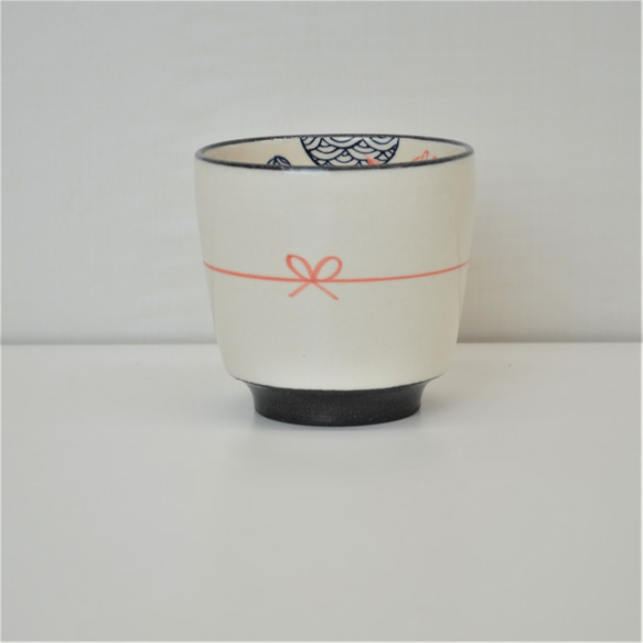 【清水焼】お祝いフリーカップ（鯛） 1枚目の画像