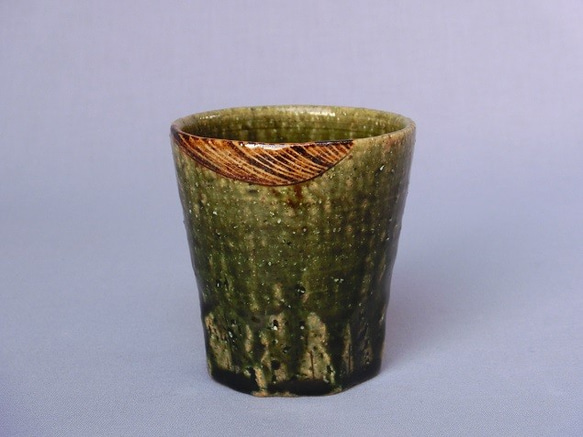 002-0031　湯呑 煎茶 和陶器 和モダン /織部面取ｶｯﾌﾟ 1枚目の画像