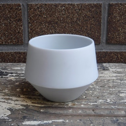 508-0014　湯呑 煎茶 和陶器 和モダン /フラスタム白釉煎茶 1枚目の画像