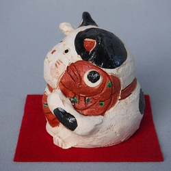 041-0031　花器 花瓶 置物 インテリア 和陶器 和モダン /招福ねこ(鯛) 3枚目の画像