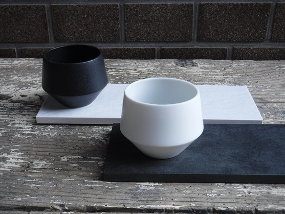 156-0102  長皿 魚焼物皿 楕円皿 サンマ 和陶器 和モダン /JAPAN長角皿(黒) 3枚目の画像