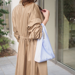 バックギャザートレンチコート　ベージュ　裾直し無料　超ロング丈　マキシ丈　スタイルアップ 8枚目の画像