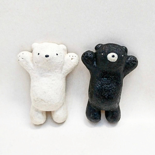 クマさんの箸置き＊白黒2個セット 箸・箸置き 大谷焼tamura1784ｸﾗﾓﾄ店