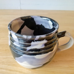 ブラック釉彩＊マグカップ 2枚目の画像
