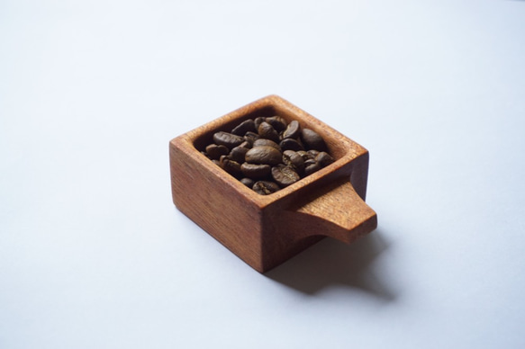 木のコーヒービーンスプーン（マホガニー）No.1-18 2枚目の画像