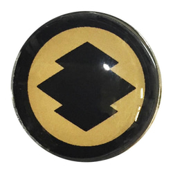家紋ピンバッジ 20mm 丸に松皮菱 ピンバッチ pins 家紋… 1枚目の画像