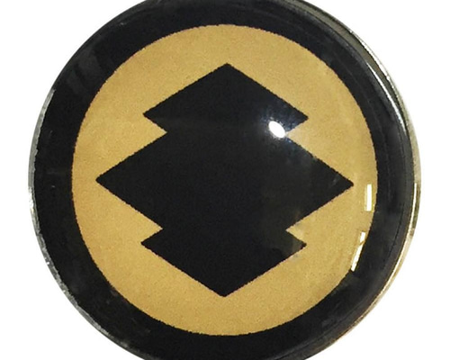 家紋ピンバッジ 20mm 丸に松皮菱 ピンバッチ pins 家紋… その他