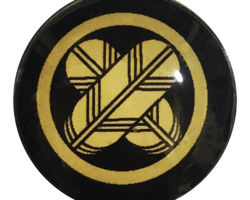 専用　中身のピンバッジのみ ウタアシビ10周年記念ツアー みなみちゃんピンバッジセット | 城 南海