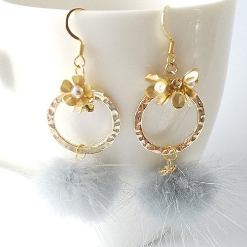 ミンクファーとフラワーリングのピアス/イヤリング NO．31 ピアス 