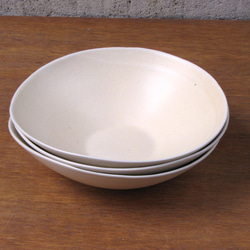 半瓷碗 L (直徑 21 cm) 象牙色 第4張的照片