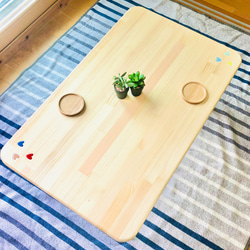 ガラスタイルを埋め込んだ針葉樹合板の折りたたみテーブル ロー