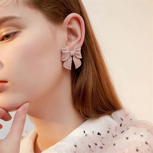 専門ショップ miumiu リボン ピアス アクセサリー - www.cfch.org