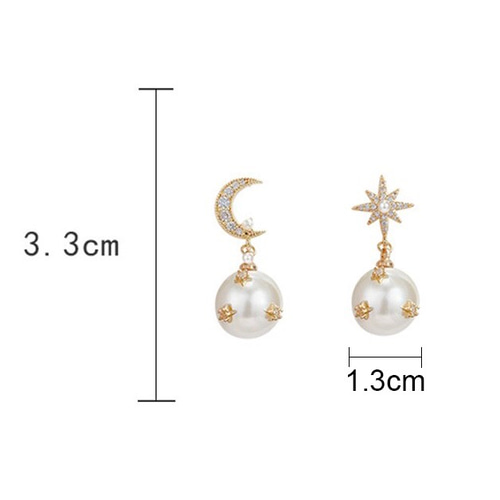 Dior モチーフ キラキラ ムーンスター パール ピアス ピアス（フック