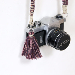 採用手紡織麻串相機背帶的 - 紫色（雙環） 第4張的照片