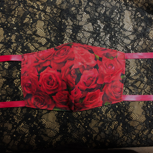 YOSHIKIMONO」がシルク製のマスク発売、価格は9800円
