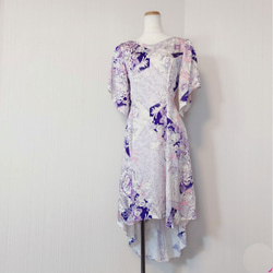 ワンピース ドレス 【 振袖 / 着物リメイク 】 フィッシュテール ◆ 一点物 / 花柄 ＊ 紫 / 半袖 4枚目の画像