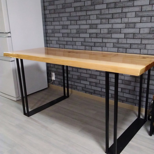 ダイニングテーブル、アイアンレッグのみ！ DIY にも使え