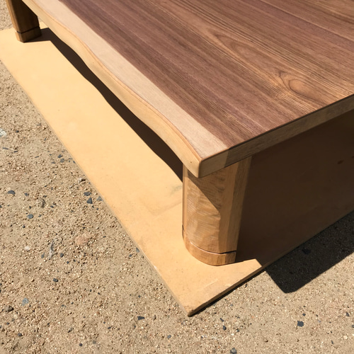 大型こたつテーブルウォールナット150日本製・ヒーター別売り 大型こたつテーブルウォールナット皮付き150日本製・ヒーター別売り