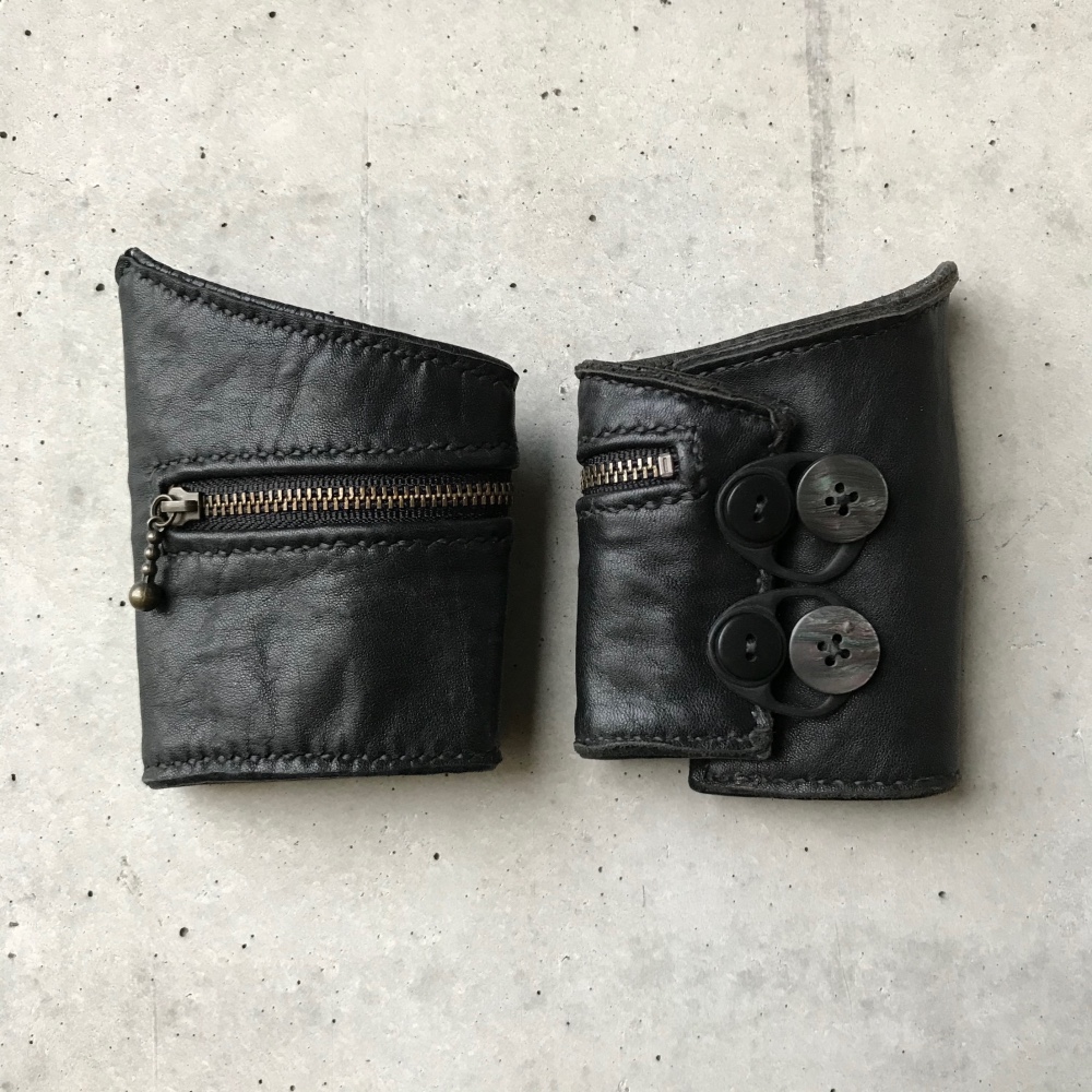 解体レザー リストウォレット マット ブラック 2