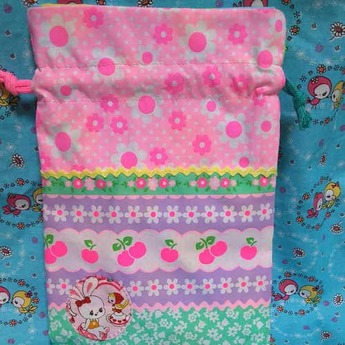 K-4　ハニーチューン♥巾着袋　ピンクス　pinks パッチワーク K-4ハニーチューン♥巾着袋ピンクスpinks パッチワーク