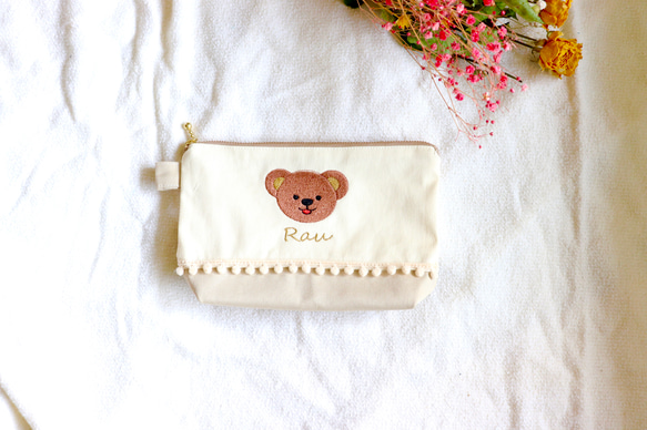 名入れ くまさん Face 刺繍ポーチ Ｓ♡20cmファスナーポーチ♡ 1枚目の画像