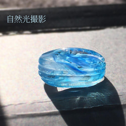 ガラスの指輪　波と海色 ガラスのリング 2枚目の画像