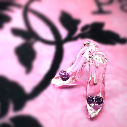 ガラスの靴】シンデレラが落とした ガラスの靴のペンダント【ガラス