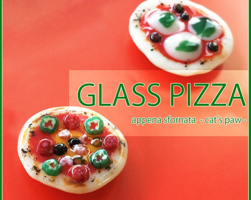 ガラスのピザ屋さん Glass pizza! 焼きたてミックスピザお届け
