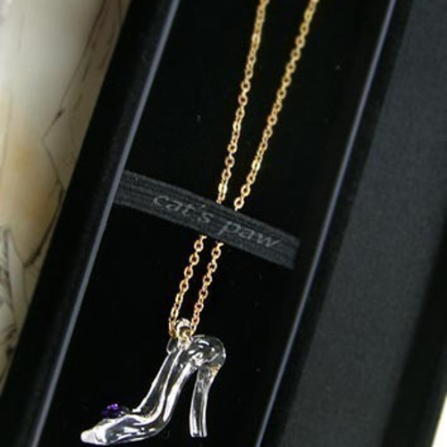 ガラスの靴】シンデレラが落とした ガラスの靴のペンダント【ガラス