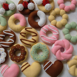 SHIDO-RICO フェルトで作る可愛いドーナツ 型紙＆レシピ 型紙 Shido