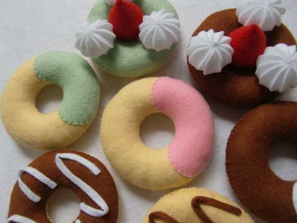 SHIDO-RICO　フェルトで作る可愛いドーナツ　型紙＆レシピ 人気・おすすめ｜安定人気・収納便利におすすめ 丁寧対応 配送追跡可 国内発送・保証制度対応