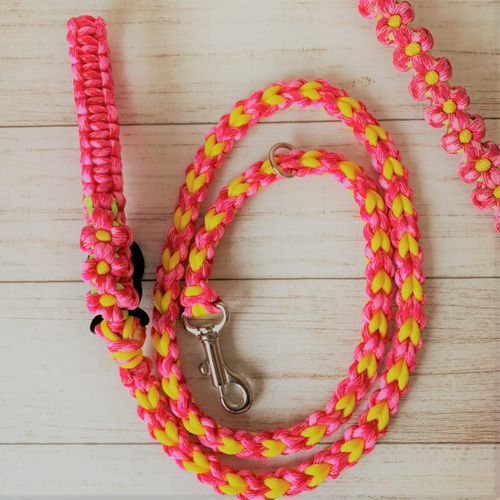 花飾り付き犬用リード（ピンクマールフラワー・イエロー）首輪とお揃い