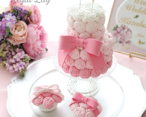 polly pocket バースデーサプライズケーキ リボン ピンク ピンクグラデーションオンブルケーキ（2段） リングピロー