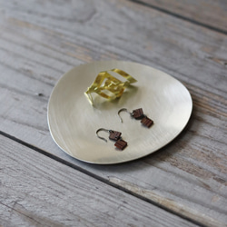 Stone S ふぞろいの小皿　[   錫銀　] 1枚目の画像